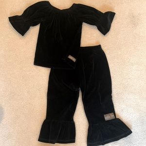 Matilda Jane girls black velvet two piece sz 6